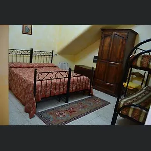 La Contrada Degli Ulivi Bed & Breakfast