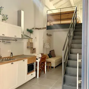 Metroloft , Bologna Italia