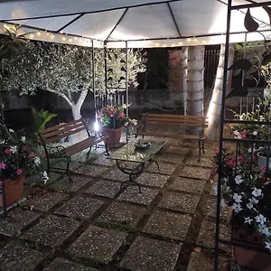 La Casetta Bed & Breakfast